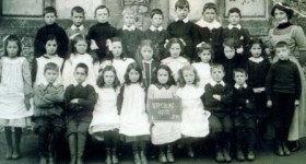 Picture of Class 1, Uffculme School, 1912
