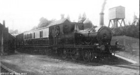 Picture of a steam train at Uffculme